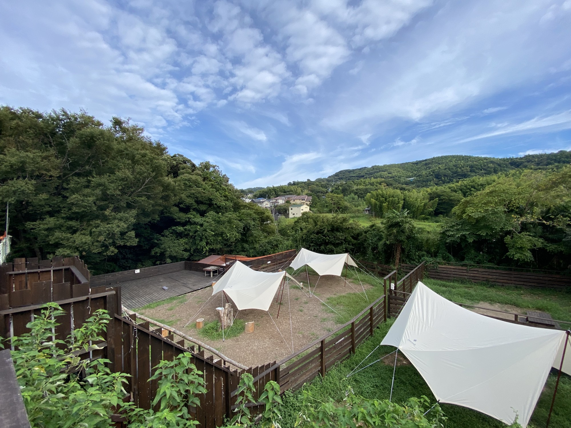 ユニバーサルな社会を目指す第一歩 
CAMPING OFFICE HAYAMA